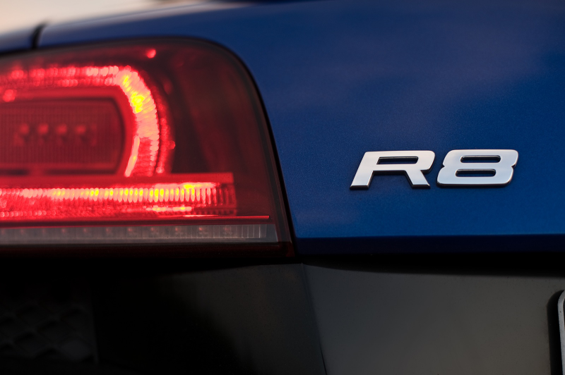 Illustration for article titled Audi R8 V10